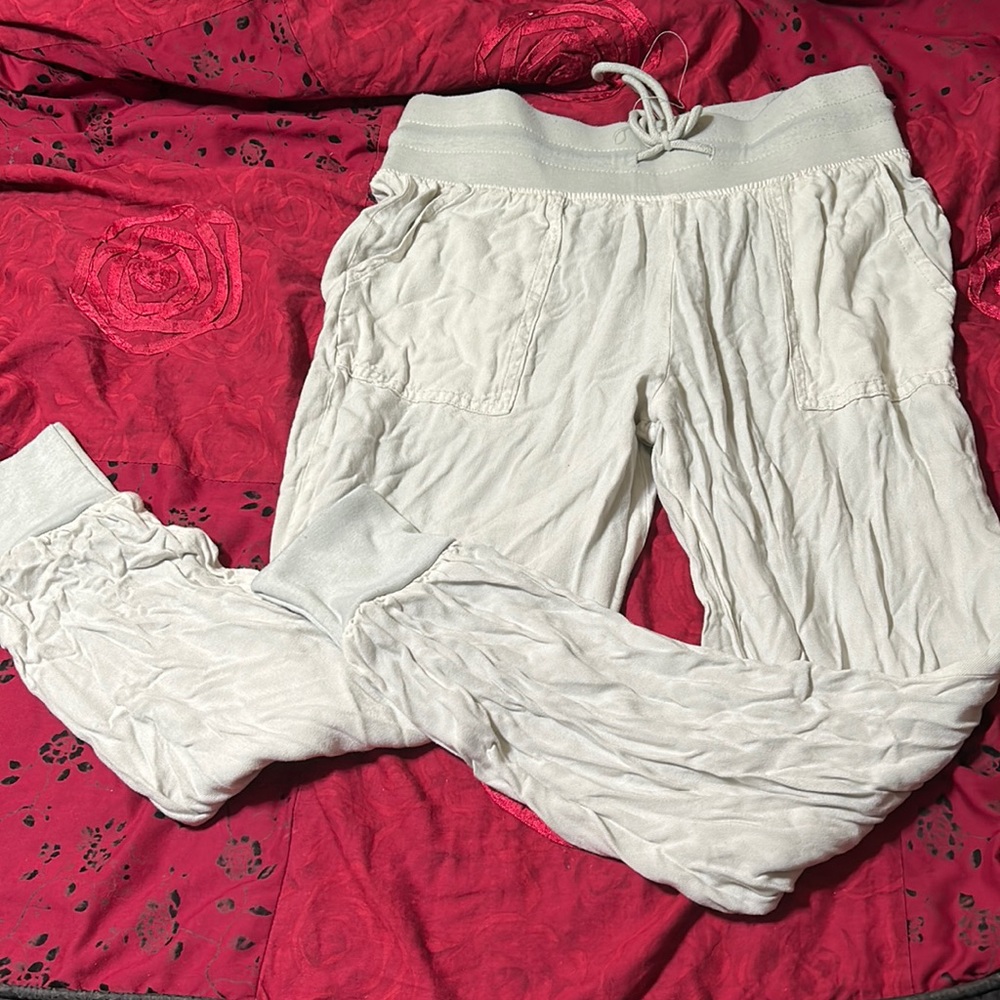 Blue-ish White Loose Leggings Size M